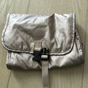 Kipling hanging toiletry travel bag